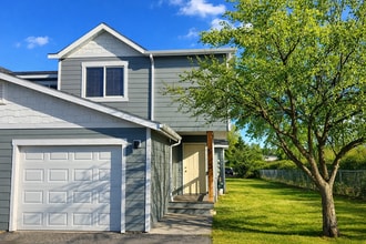 Building Photo - 2411 Daws Dr