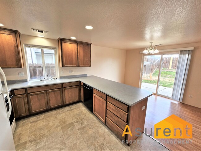 Foto del edificio - Great Central Point Home Available Soon!