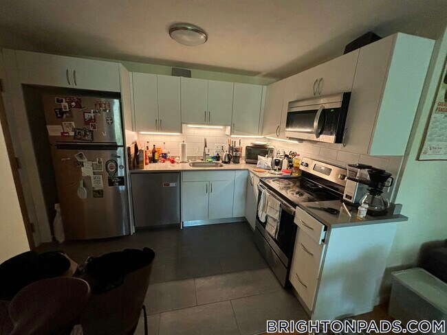 Foto del edificio - 39 Englewood Ave