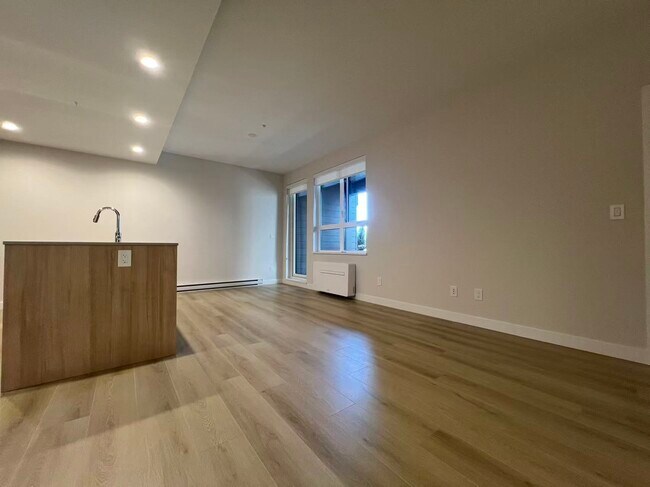 Photo du bâtiment - 20049-20082 82 Ave