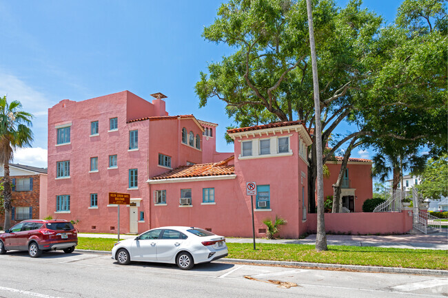 Foto del edificio - Villa De Leon