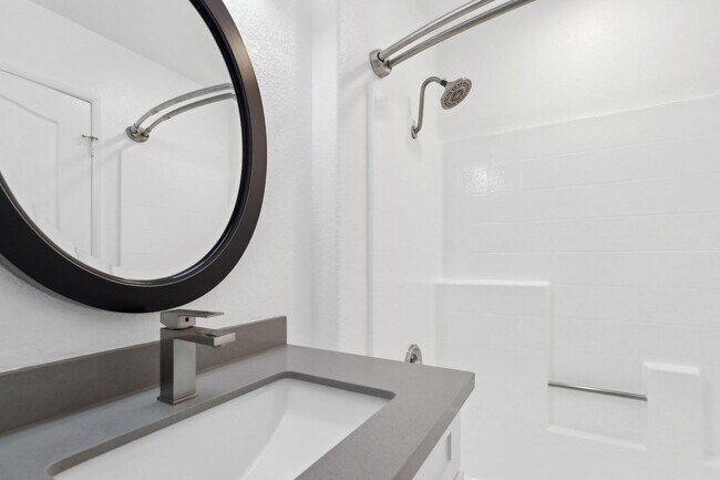 Interior Photo - 115 North Wetherly Drive