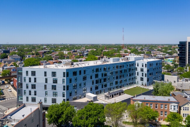 Building Photo - L Logan Square Apartments