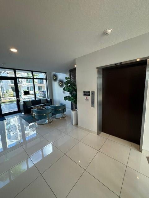 Foto del edificio - 4700 NW 84th Ave