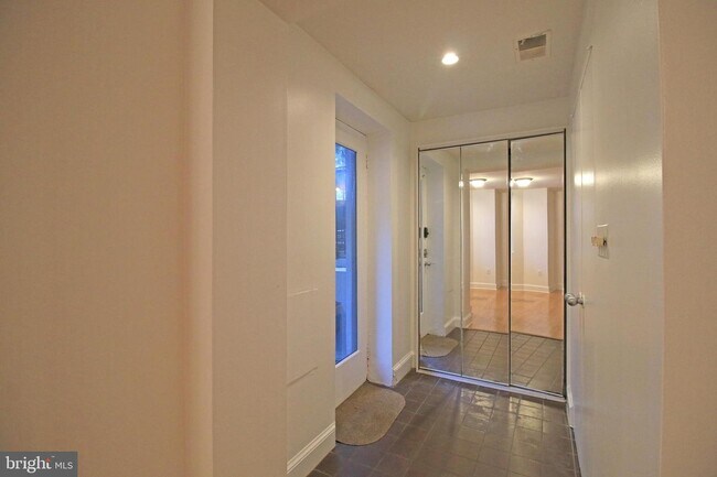 Building Photo - 1302 Rhode Island Ave NW