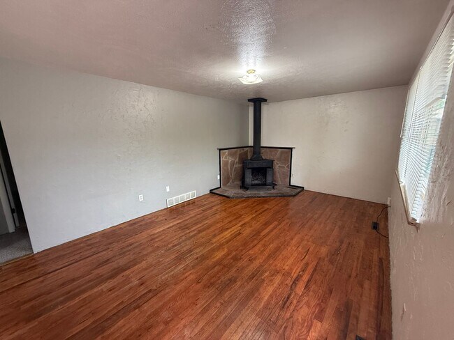 Foto del edificio - 640 S 40th St