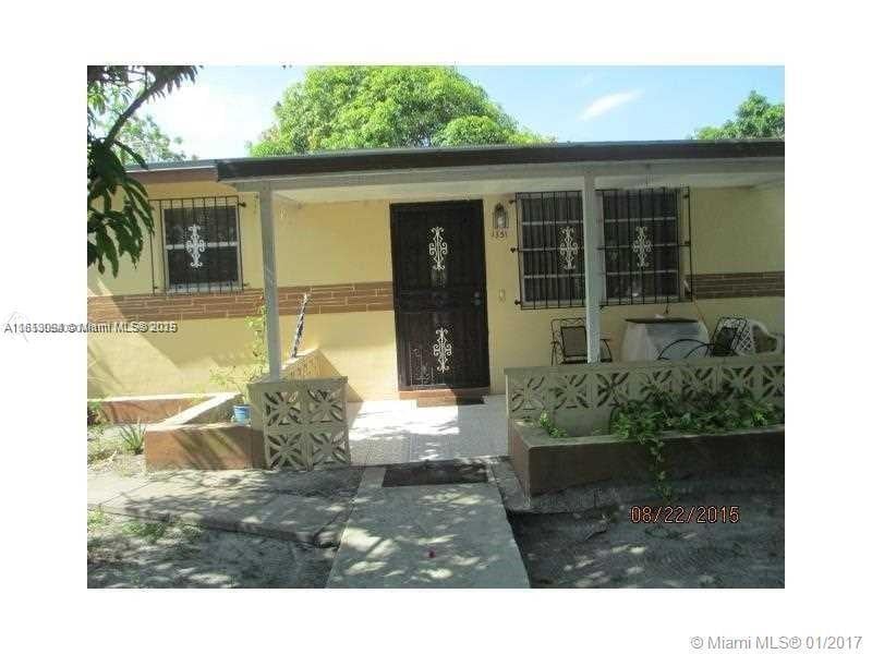 Primary Photo - 1351 NE 154th St