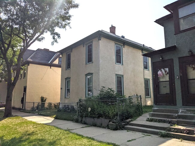 Building Photo - Edmund Avenue