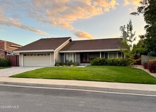 Building Photo - 3131 W Black Hills Ct