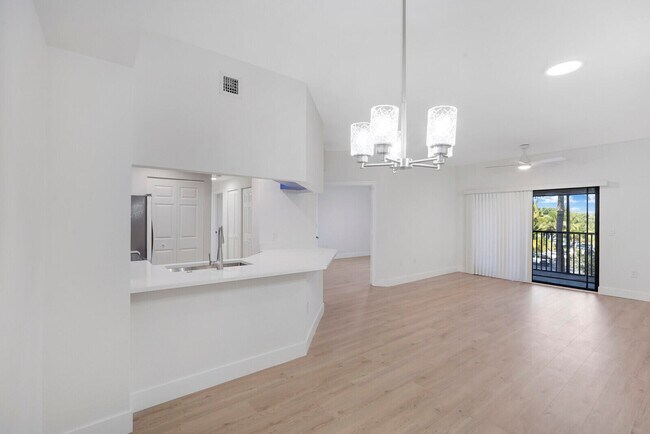 Building Photo - 2724 Anzio Ct