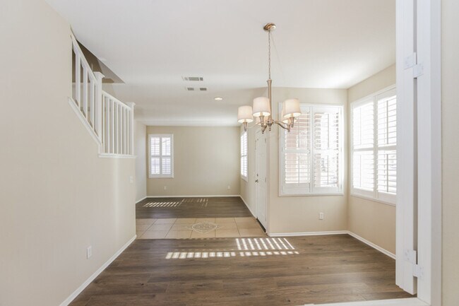 Foto del edificio - 12328 Ava Loma Street, Victorville, CA, 92392