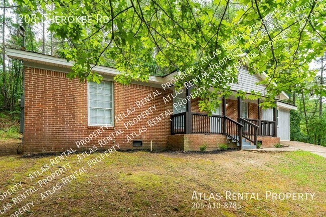 Building Photo - 1208 Cherokee Rd