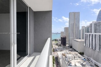 Building Photo - 151 SE 1st St