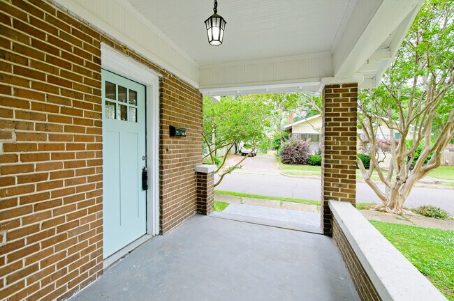 Foto del edificio - 318 13th St N