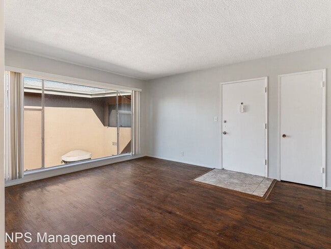 Building Photo - 1 br, 1 bath Apartment - 3888 Potomac Ave....