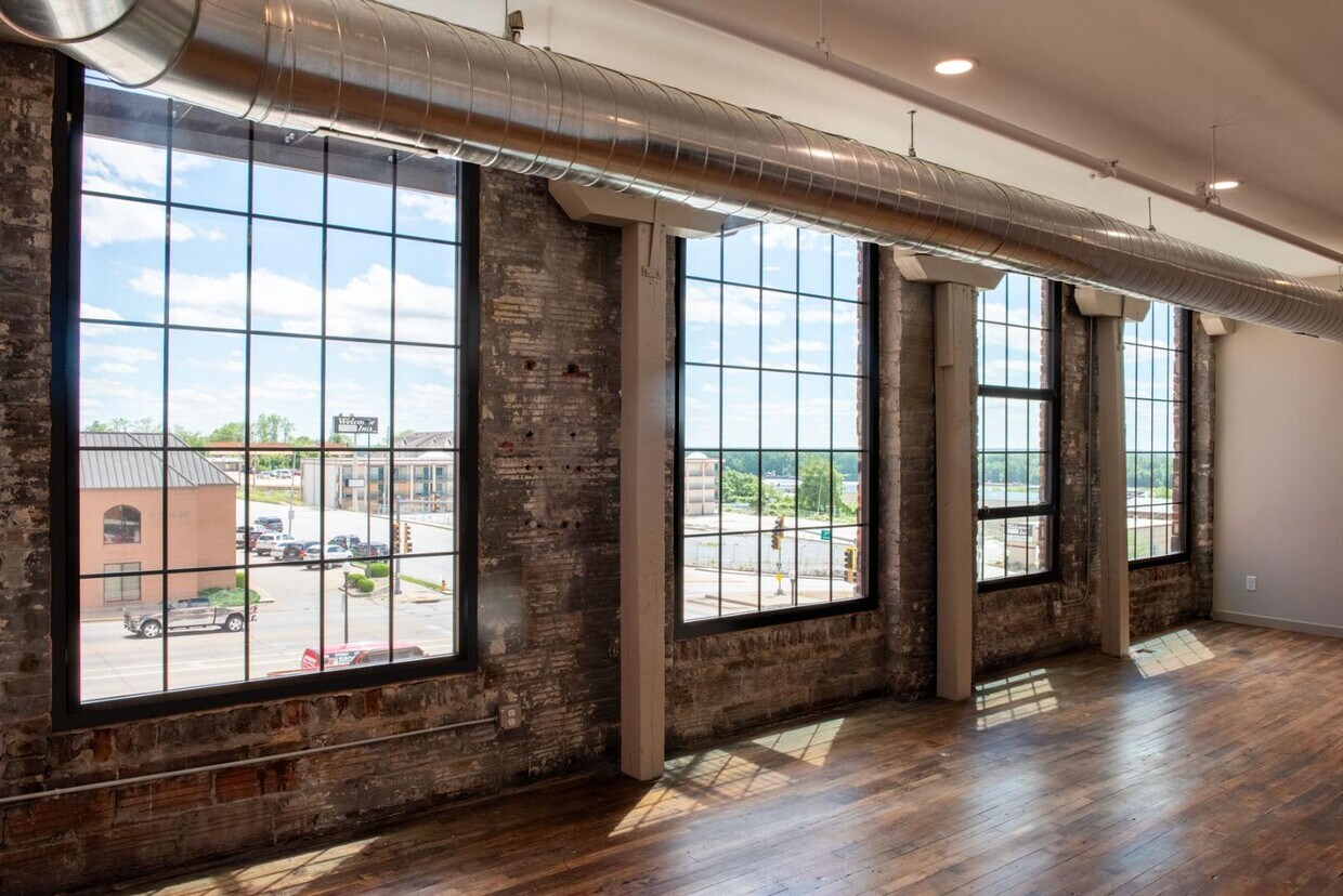 Foto principal - 116 N 3rd St