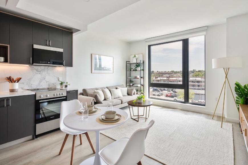 Foto principal - 0 bedroom in Queens NY 11377