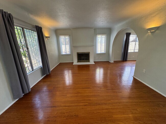 Foto del edificio - 1344 S Hudson Ave