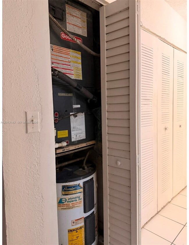 Foto del edificio - 291 NW 177th St