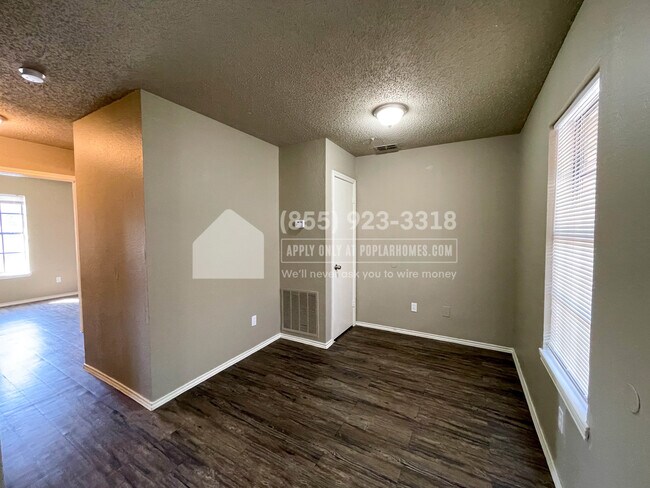 Foto del edificio - 2310 N Sugar Rd