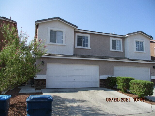Primary Photo - 3687 Starry Beach Ave