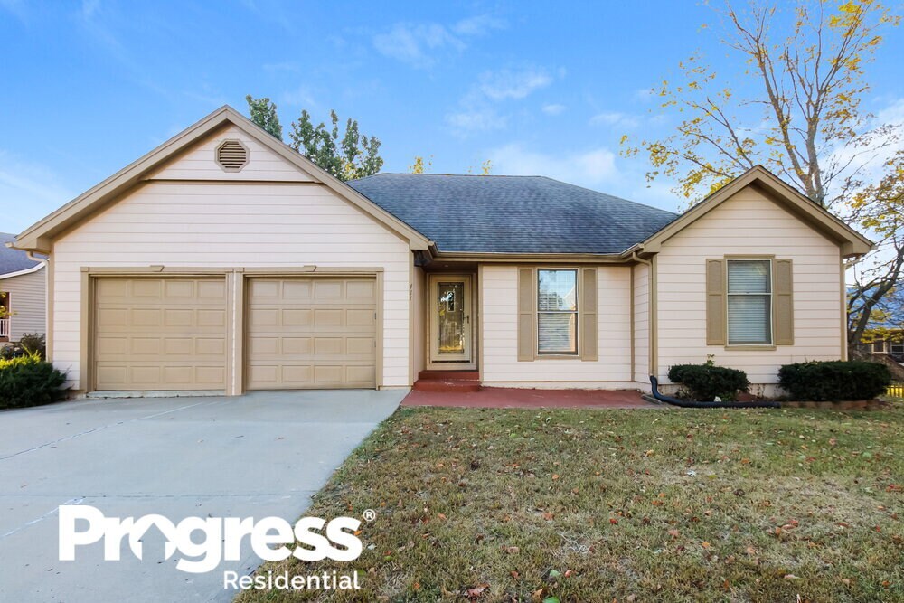 411 W 10th St, Kearney, MO 64060 House Rental in Kearney, MO