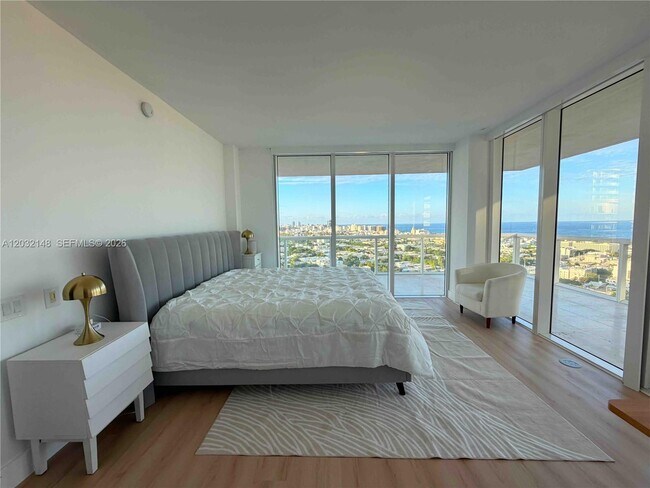 Foto del edificio - 450 Alton Rd