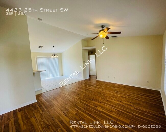 Building Photo - 4423 25th St SW