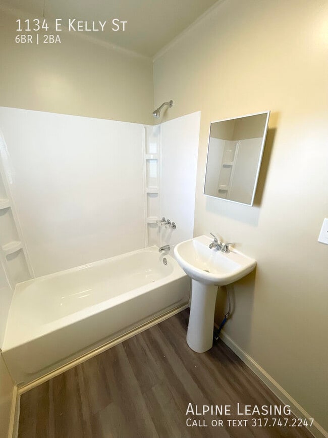 Building Photo - conveniently located around the corner fro...