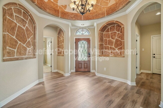 Building Photo - 11326 Begonia rock