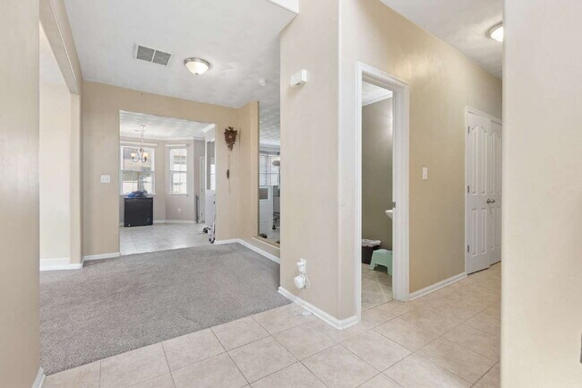 Building Photo - 8183 Gentil Ct