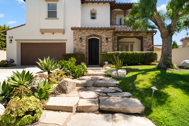 Building Photo - 7150 Sitio Caballero