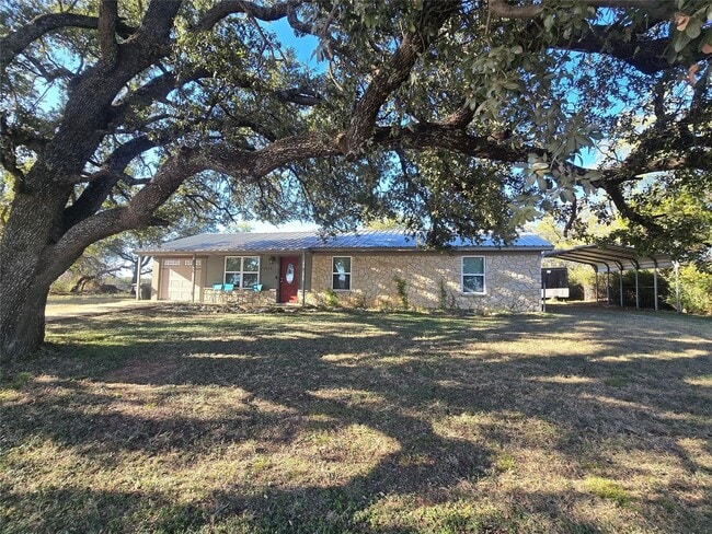 Building Photo - Cozy home in quiet neighborhood