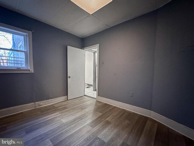 Building Photo - 1715 N Marston St