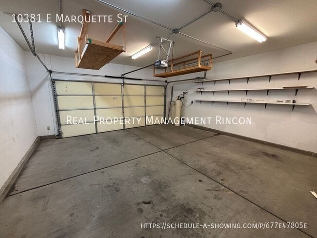 Foto del edificio - 10381 E Marquette St