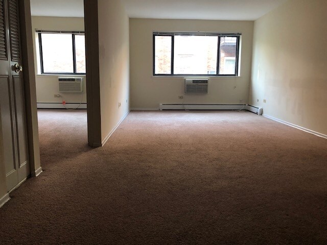 Foto principal - 525 Deming W Pl