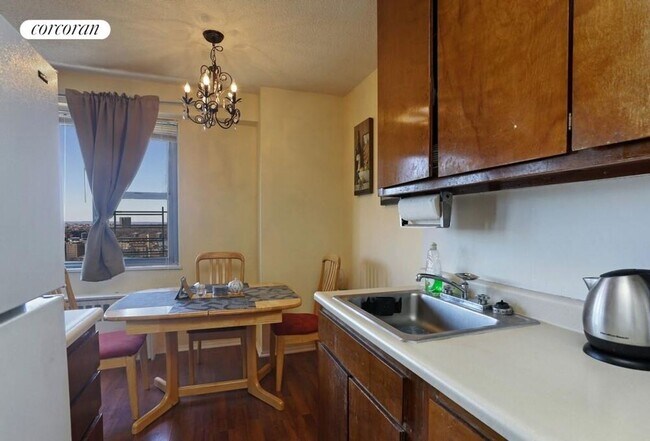 Foto del edificio - 100 W 93rd St