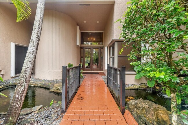 Foto del edificio - 10111 Vestal Ct