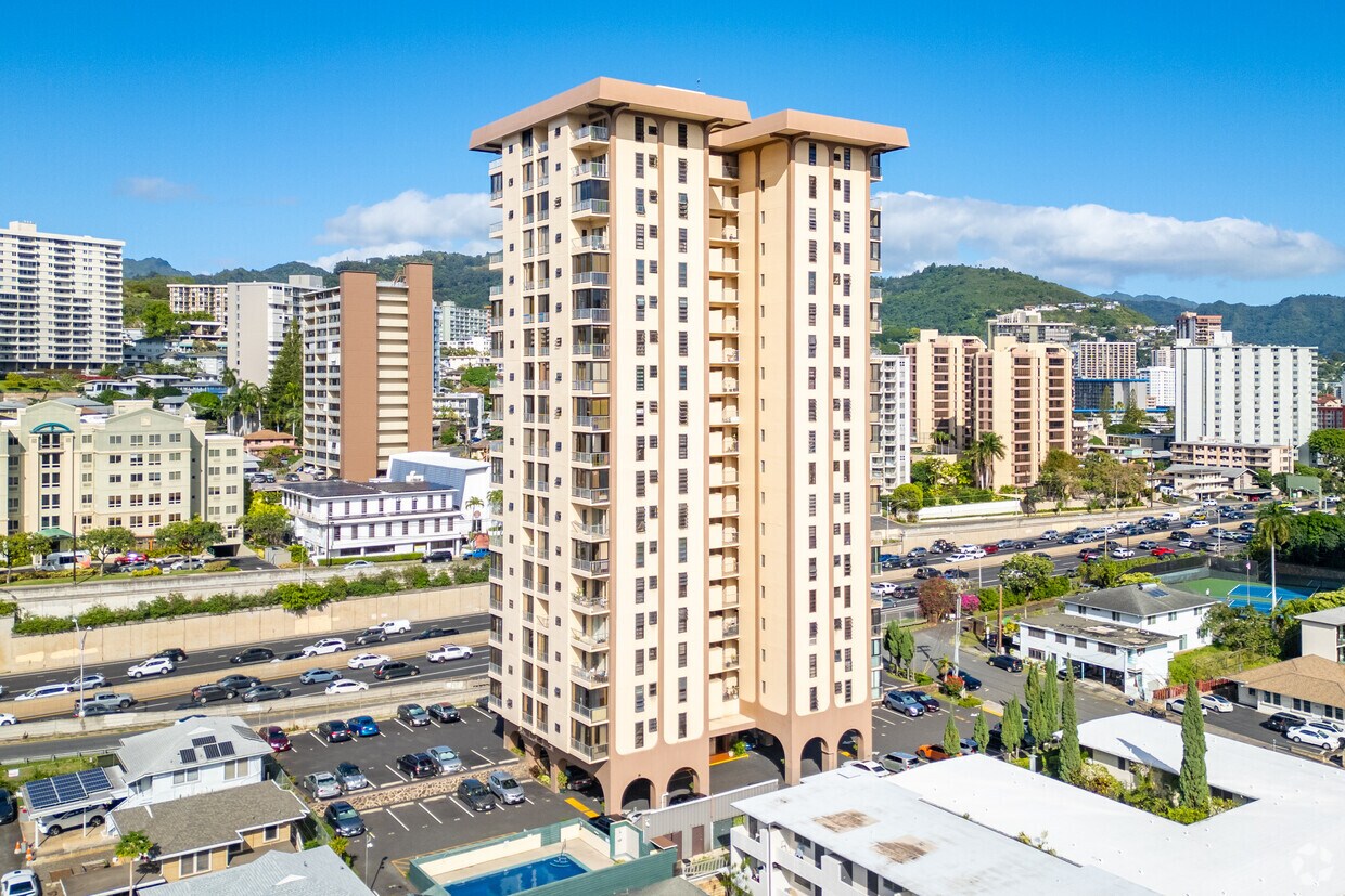 Foto principal - Coronet Apartments