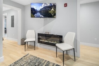 Building Photo - 200 Highland Ave