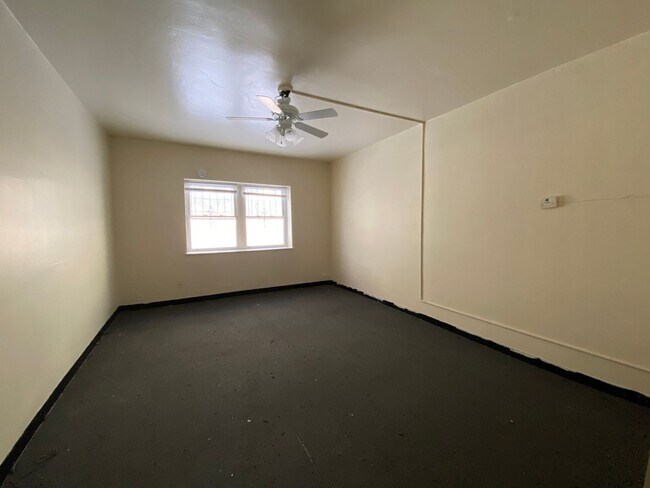 Foto del interior - 1026 E Lyon St
