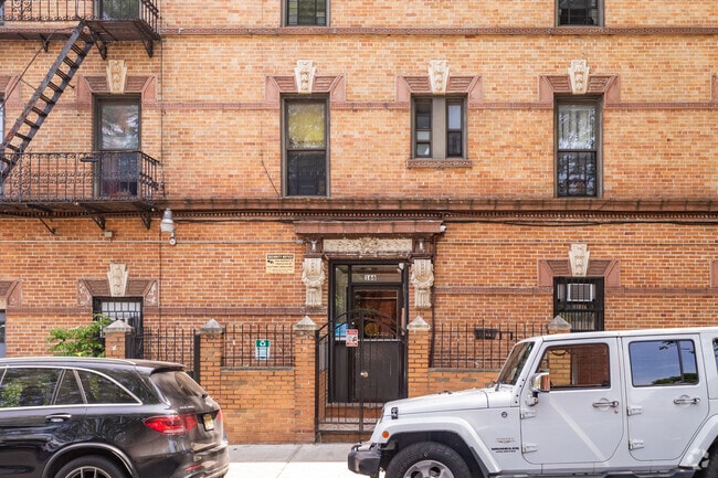 Building Photo - 166 Cornelia St