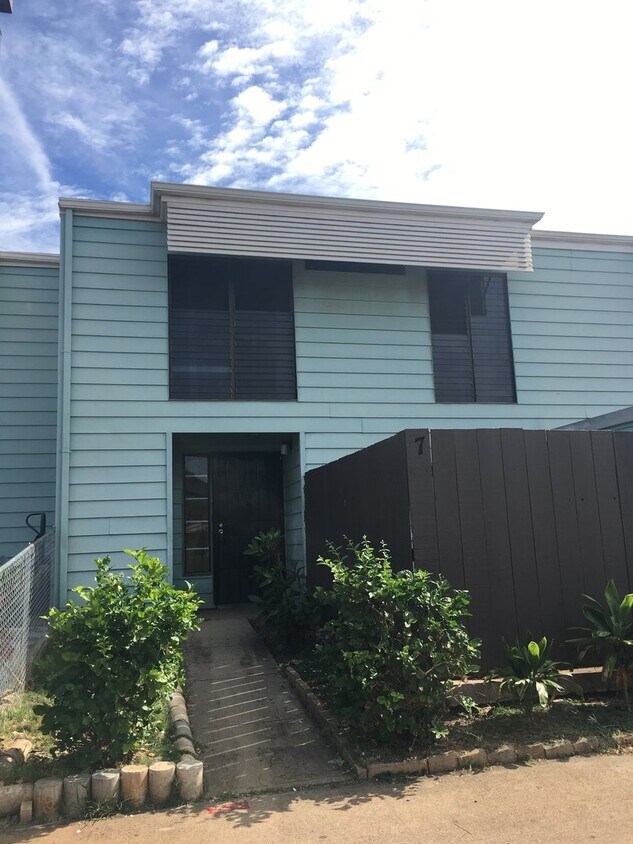 Foto principal - Puu Haleakala townhouse 4 bed, 1.5 ba incl...