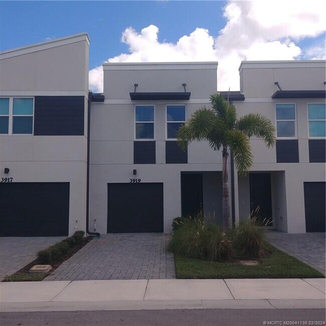 Foto del edificio - 3919 SE Mentmore Ln