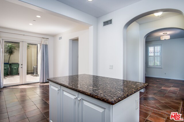 Building Photo - 57 Arborside