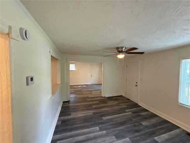 Building Photo - 4692 College St