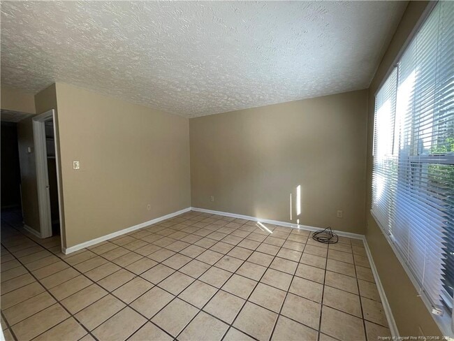 Building Photo - 4959 Galveston Dr