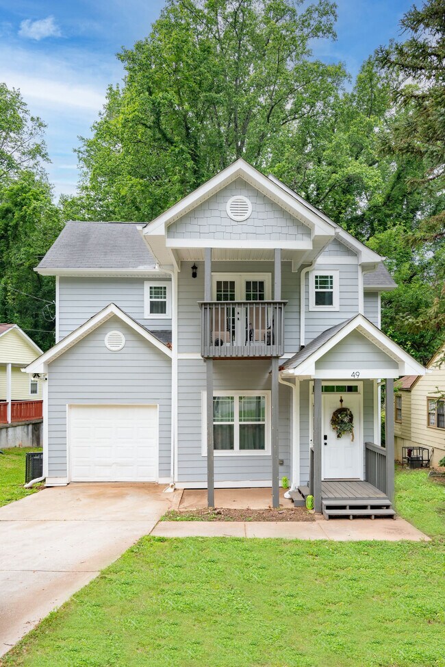 Photo - Room in House on Harlan Rd SW