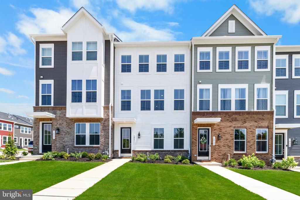 Foto principal - 1861 Shookstown Rd