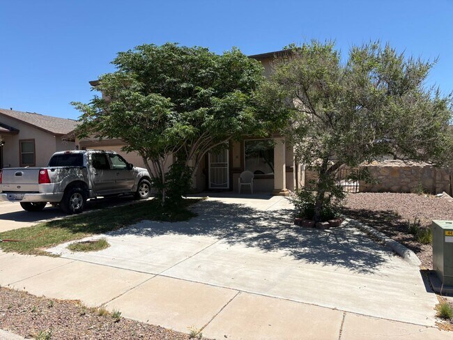 Foto del edificio - HOME FOR RENT IN ANTHONY TEXAS
